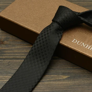 2017 Elegantiškas Vyrų 5CM Slim Necktie Mados Dizaineris Prekės Juoda Languotas Kaklaraištis Baigimo Darbo Partijos Atsitiktinis Gravata Mens Ryšius HB21
