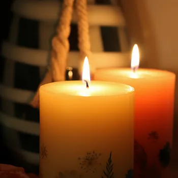 Vieną Viko Nekilnojamojo Vaško Žvakė su Vanile Kvepiančių Rankų Įspaudų 3x5 Cm